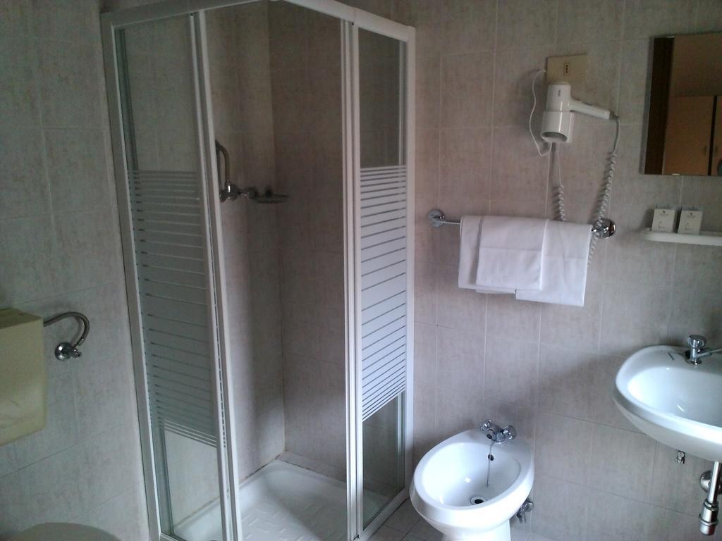 Hotel Brioni Trieste Ngoại thất bức ảnh