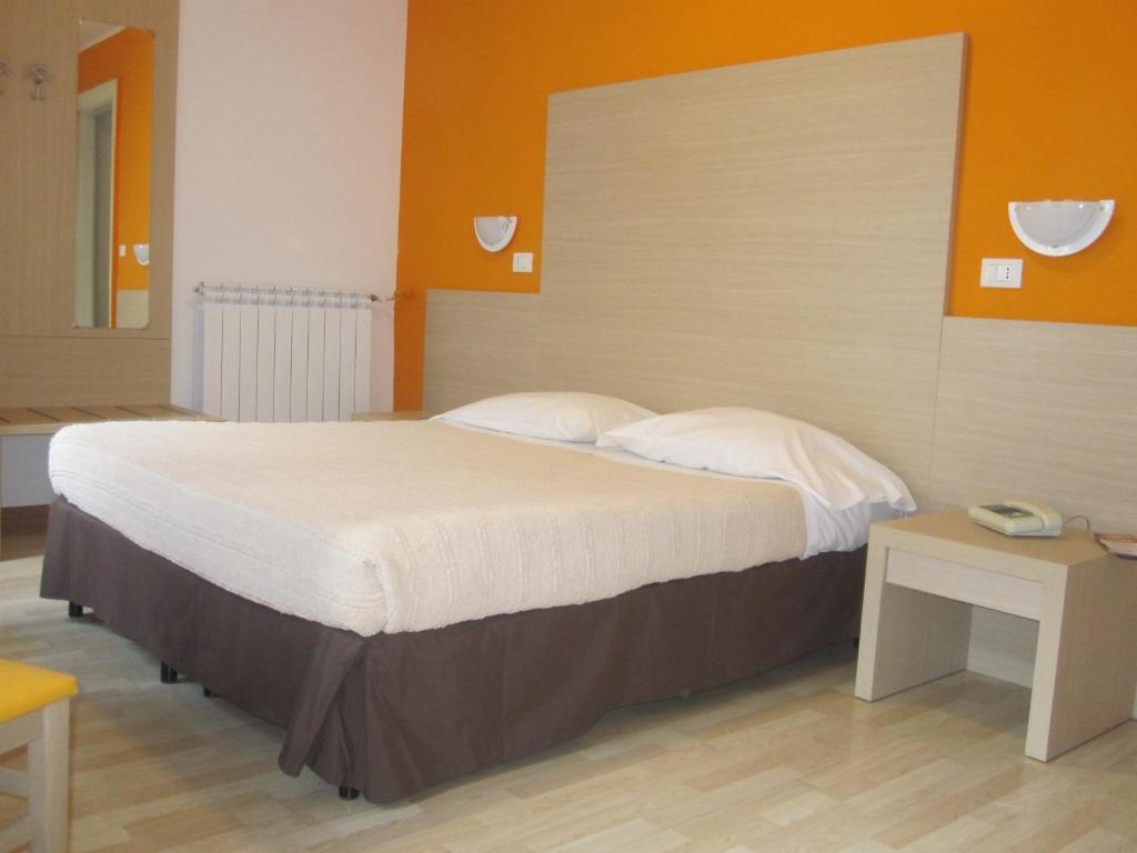 Hotel Brioni Trieste Phòng bức ảnh